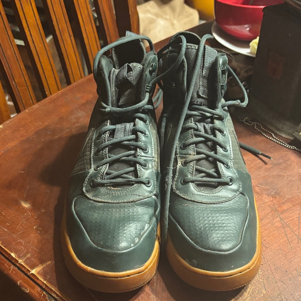 Nike Men's Dark Green High-Top sneakers borough mid winter size 12